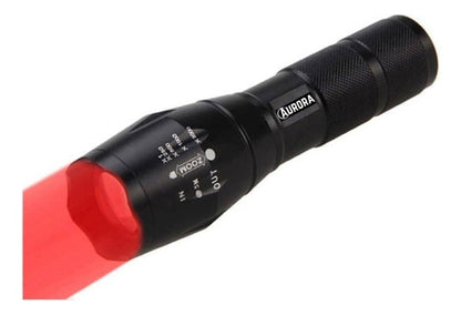 Linterna De Caza Táctica Con Bateria Recargable Y Cargador Multi Color Negro