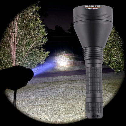 Linterna Táctica Super Potente De Caza O Camping Black Fox Blanco Con Soporte Magnético