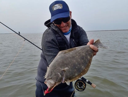Combo De Pesca Con Mosca Caña Reel Tanza Estuche Moscas Kit